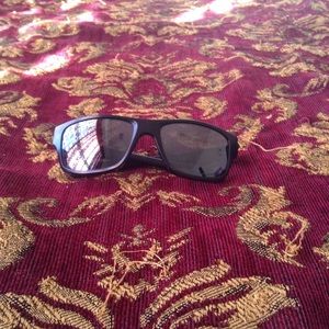 🔥 OAKLEY Jupiter Squared Sunglasses